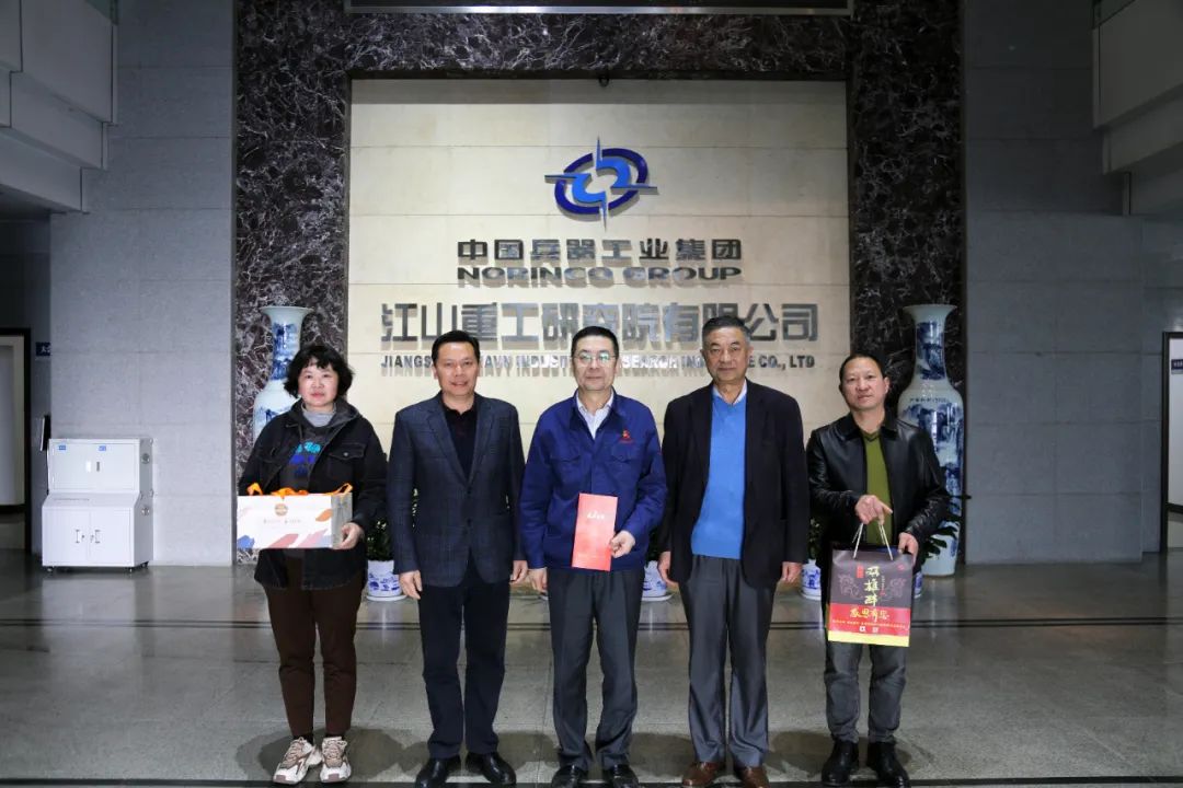 【雙雄醉贊助襄陽(yáng)企業(yè)家暖心工程系列報(bào)道】企業(yè)家藺建成、陶洪濱等收到暖心生日祝福
